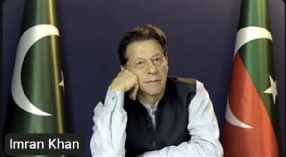 ہم تاریخ لکھ رہے ہیں۔ یہ تاریخ ظلم کے خلاف اور غیرت کے نام پر لکھی جا رہی ہے۔

<a href="/TeamiPians/">Team Insafians 𝗣𝗼𝘄𝗲𝗿</a>
#قومی_نشہ_عشق_عمرانیہ