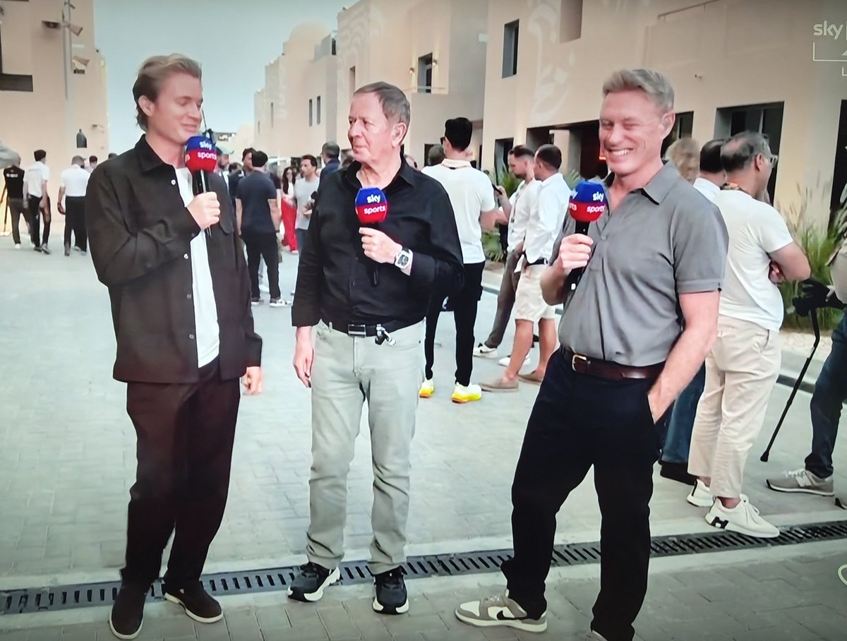 @HelpfulNomes tweet media