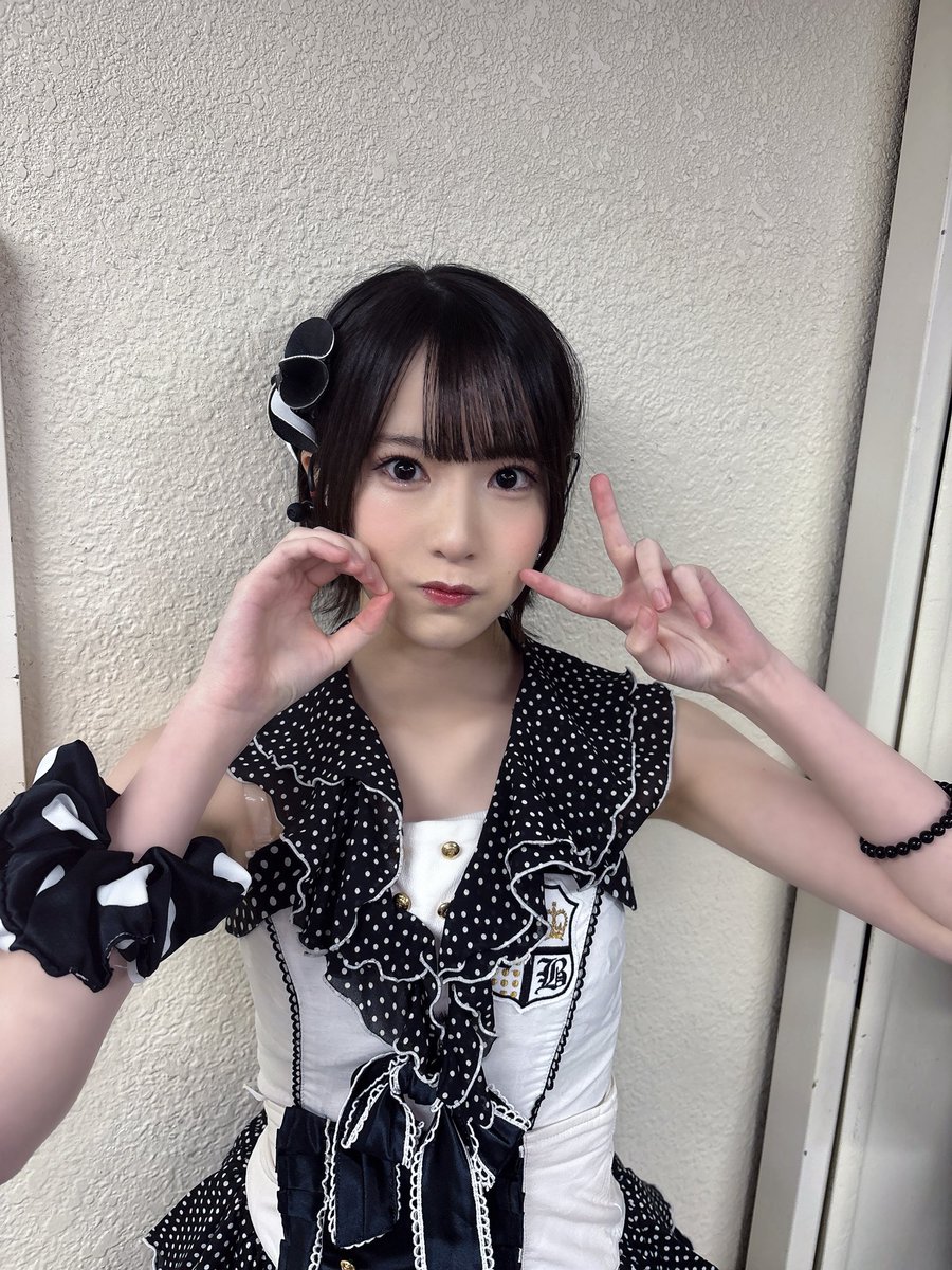 AKBは青春ですin武道館 3日目夜🎸 ありがとうございました！ 夜公演