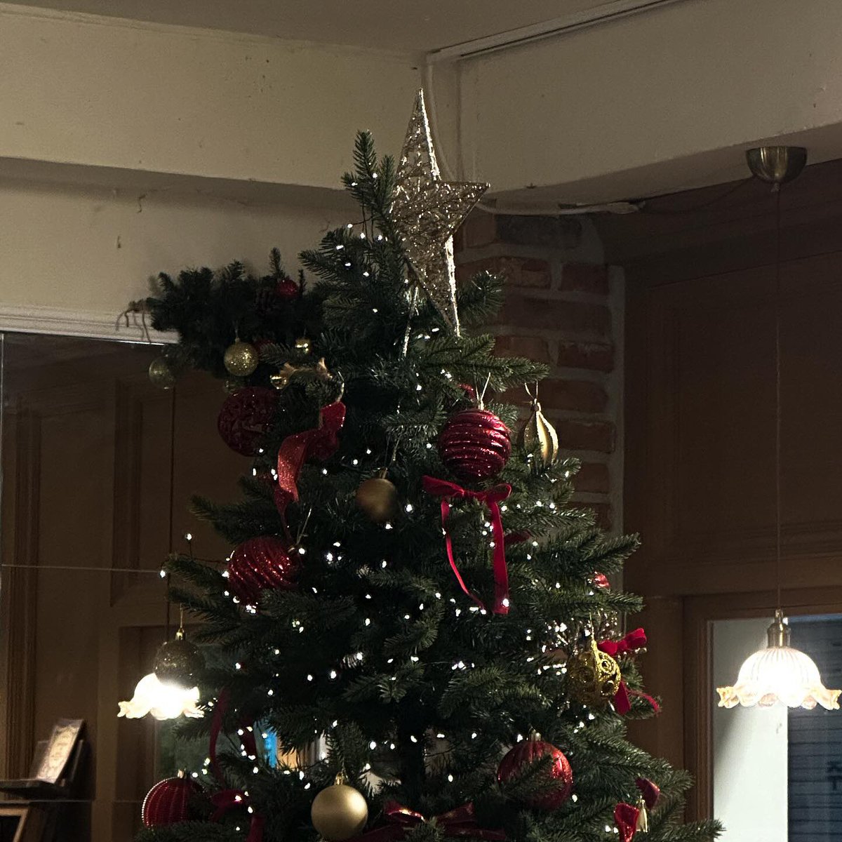 251206 @/gyu_ri_kim9 #김규리 인스타 
☃️🍰