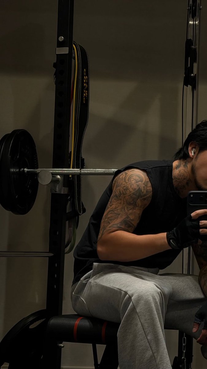 알알알 (@dkfdkfdkf1009) / Posts and Replies / X, image size:675x1199