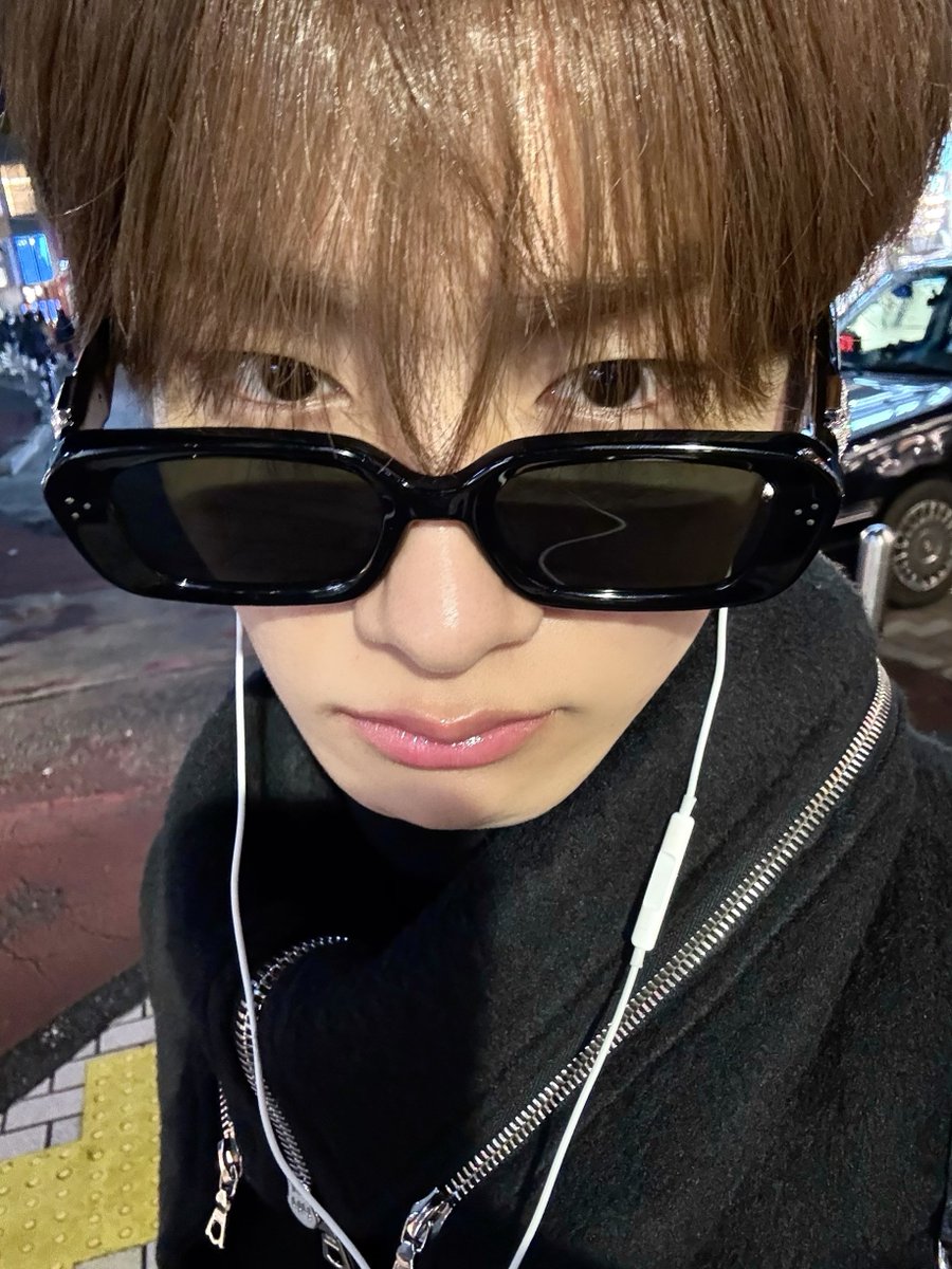 by_EPEX's tweet photo. 오늘 모두들 수고했다~~~ 다음주에 만나👋👋

#EPEX #이펙스 #JEFF #제프 #젶프프 https://t.co/gkIat7feHo