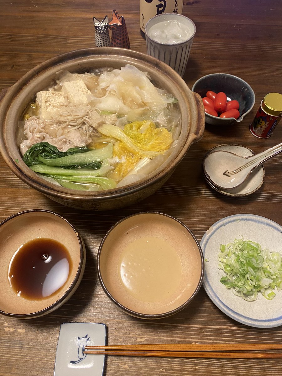 たっぷり野菜と豚肉の鍋😋