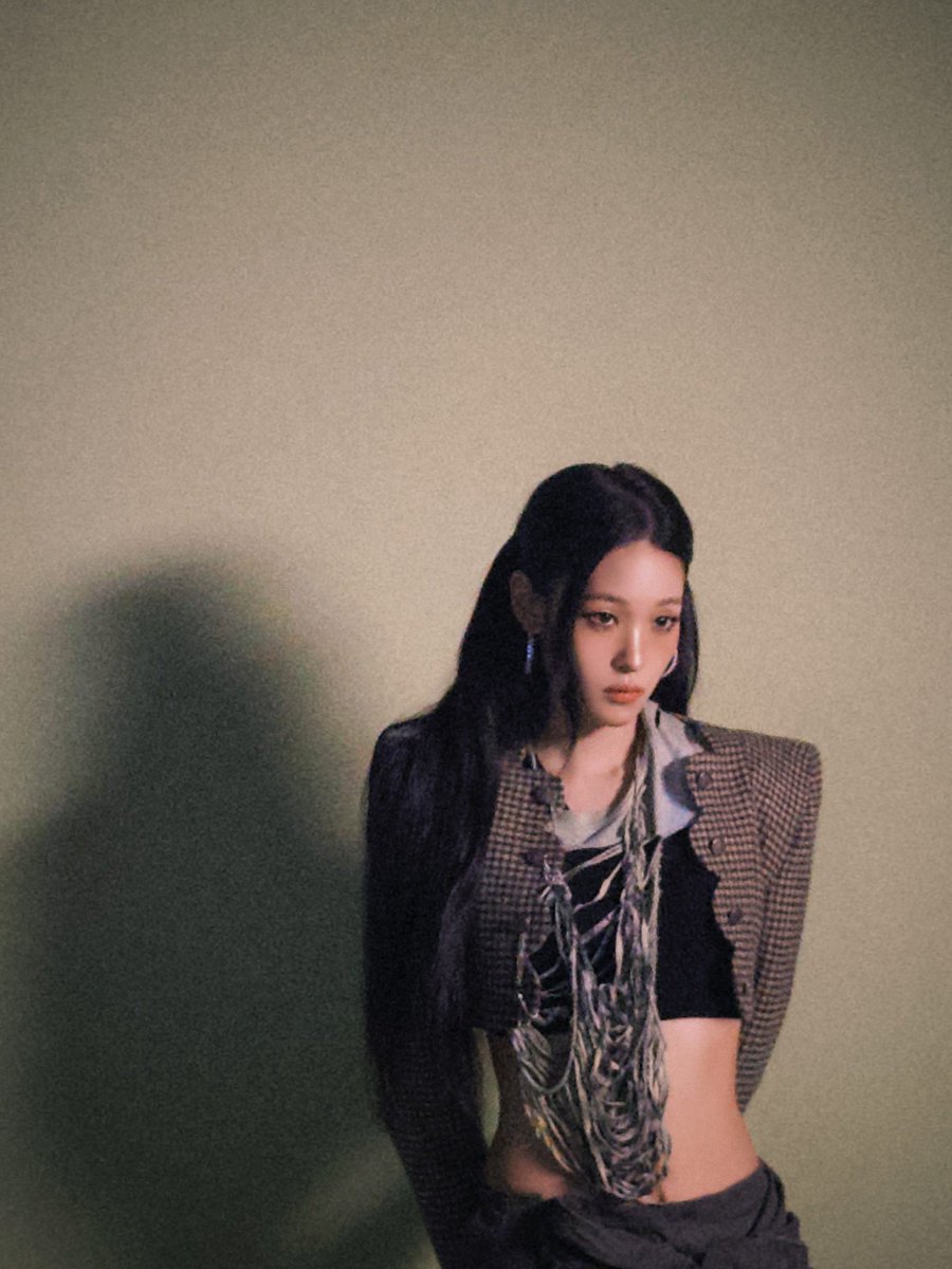 ANNIE via APPLE MUSIC