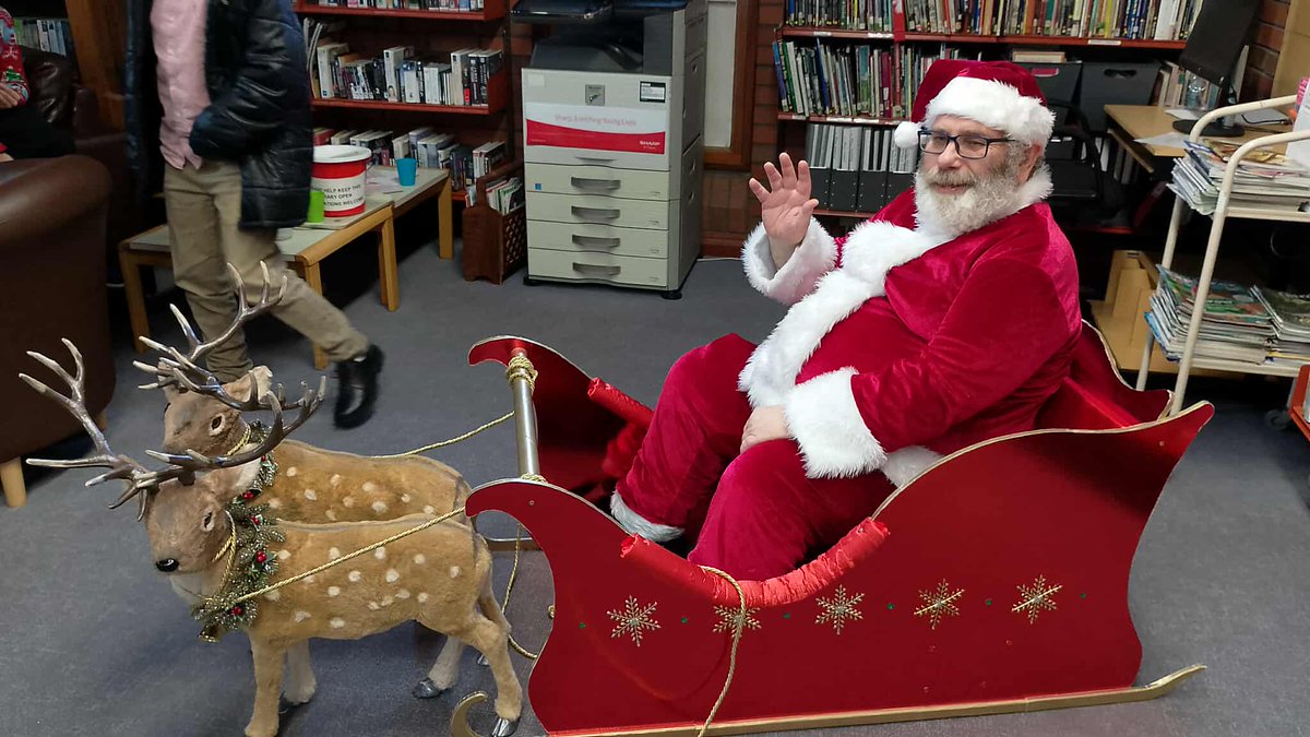 Ecclesfield Library tweet media