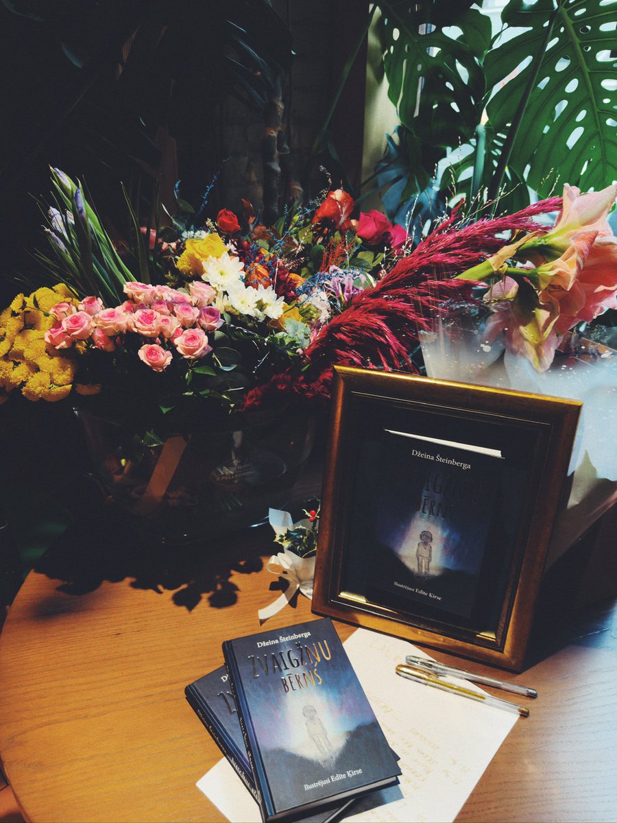 fooxoo's tweet image. Zaigžņu bērna ballīte kopā ar @dzeina ✨✨✨