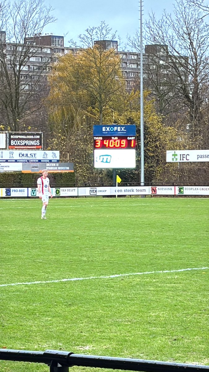 Kassels met de 3-1 voor <a href="/vv_capelle/">V.V. Capelle</a> tegen <a href="/hbscraeyenhout/">HBS Craeyenhout ⚽️🏑🏏</a> <a href="/vierdedivisie/">vierdedivisie</a>