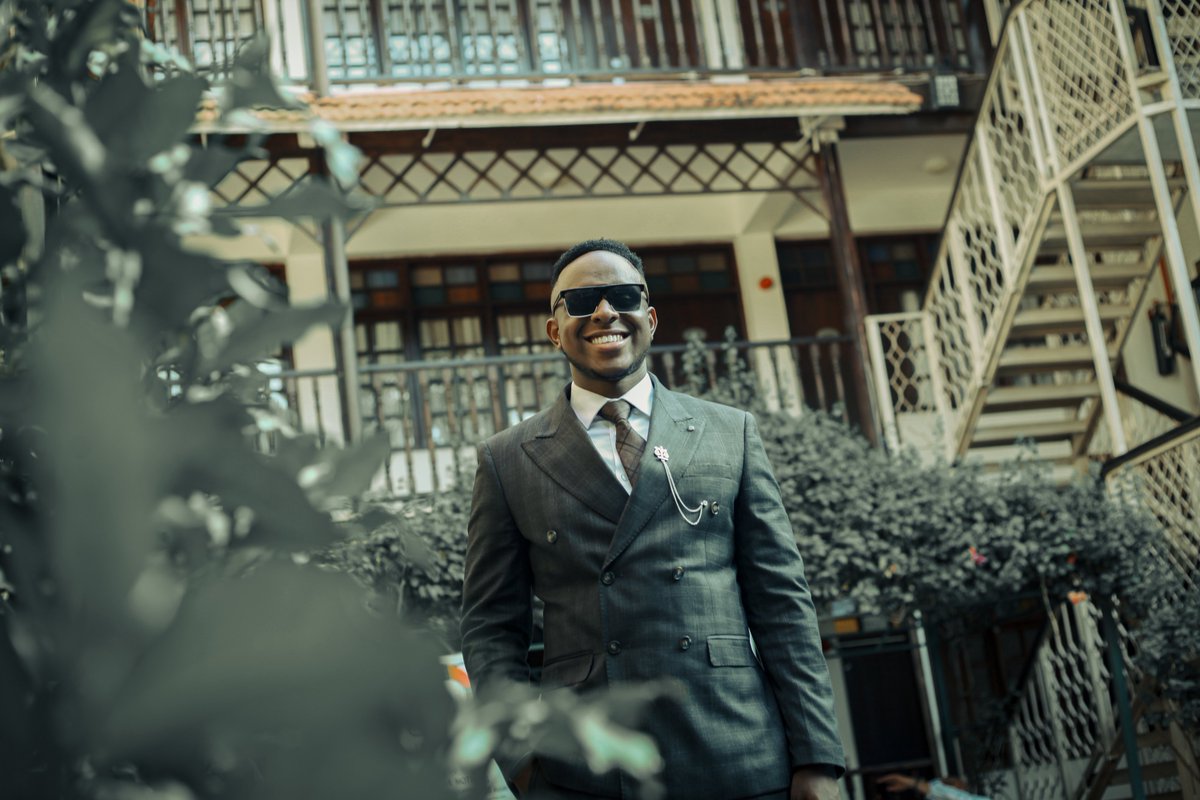 Joel Peter tweet media
