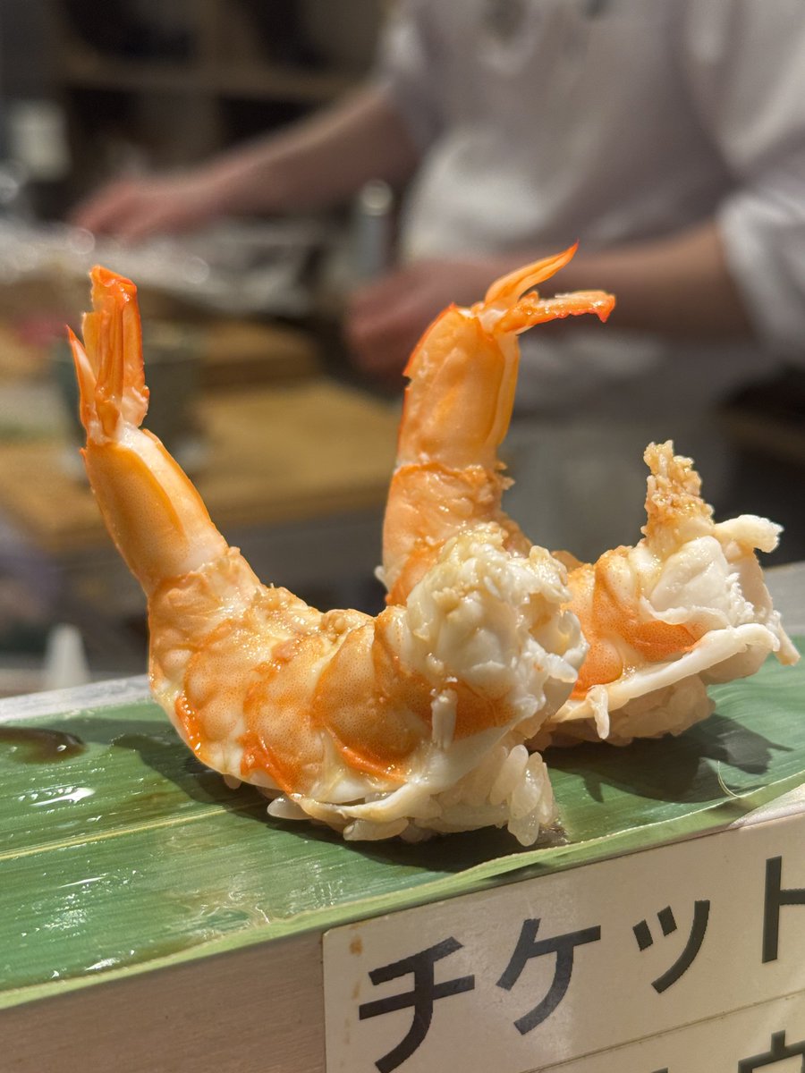 chocokuncom's tweet image. 東京の安くておいしい寿司屋教えてもらった。たくさん食べて6,000円程度。大満足