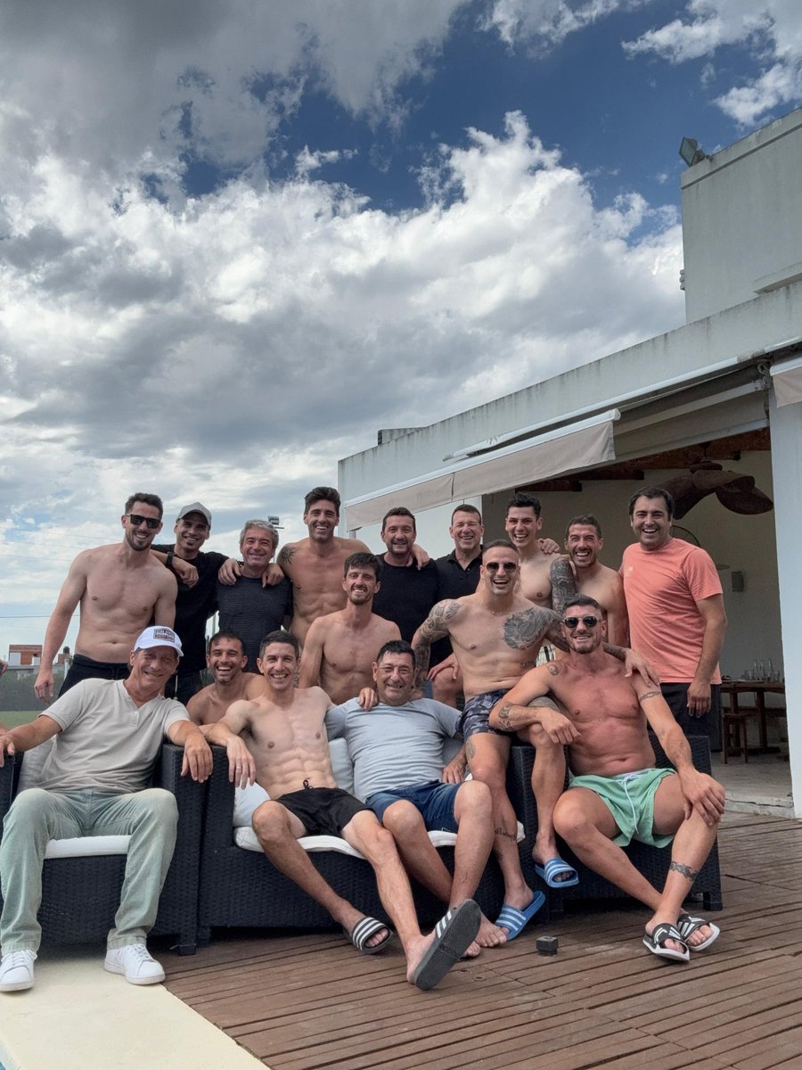 Alvaro Fernández tweet media