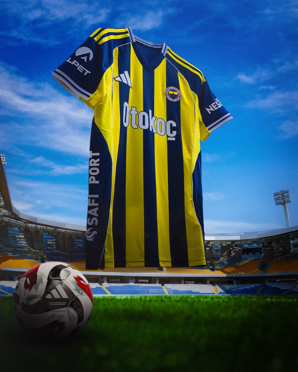 🟡🔵 Bu akşam <a href="/adidasfootball/">adidas Football</a> ve <a href="/fenerium/">Fenerium</a> iş birliği ile hazırlanan Çubuklu forma, beyaz şort ve beyaz konçla sahadayız! 

#IBFKvFB