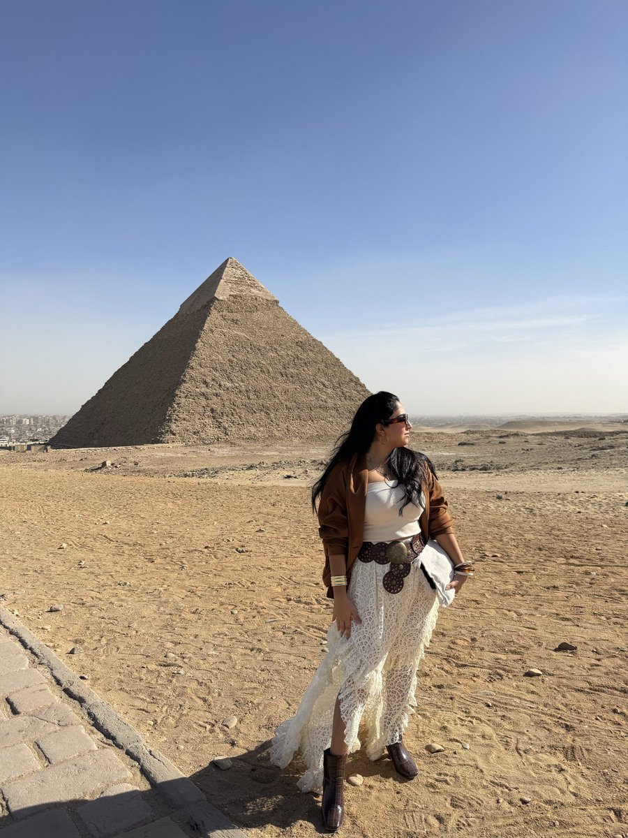 أحلى بطة ف البُحيرة tweet media
