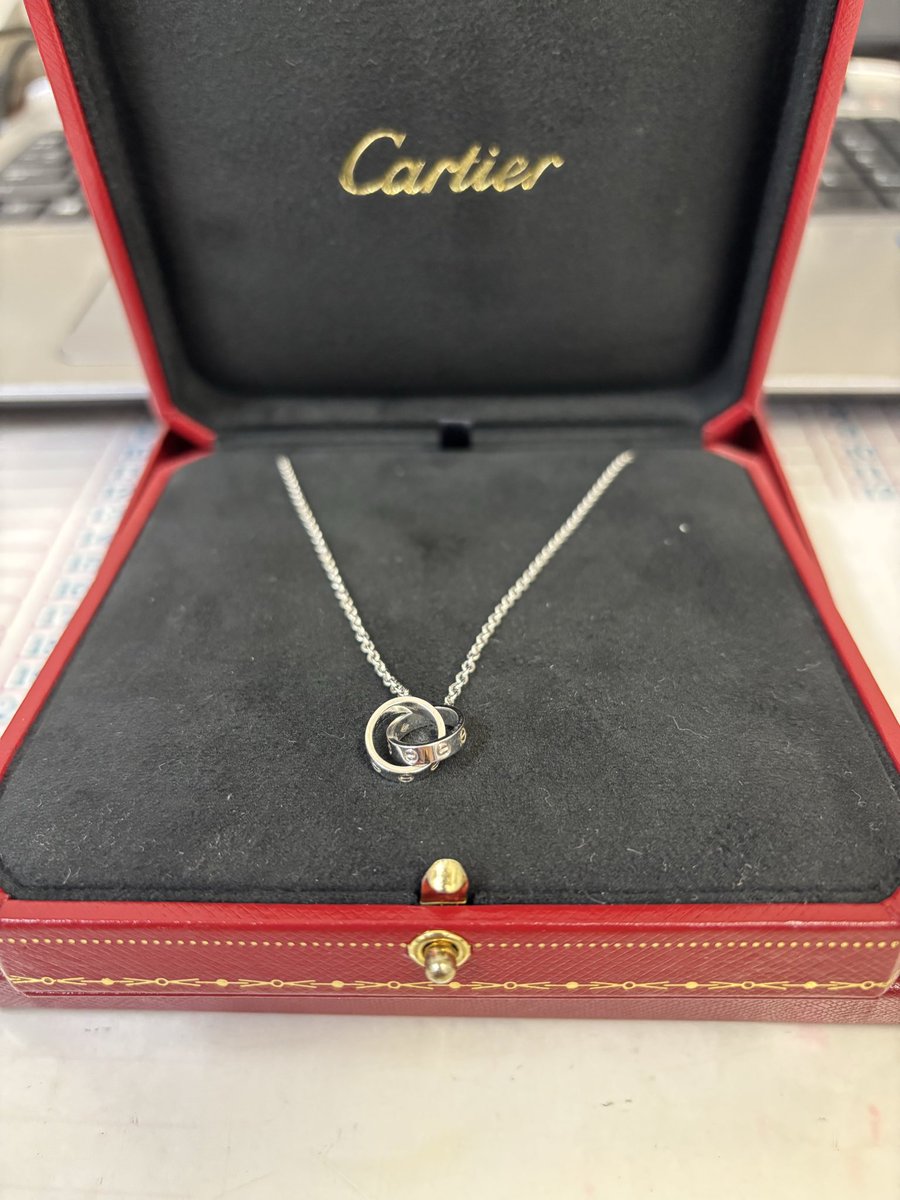 こんばんは🌙
いつもご利用いただきありがとうございます。

明日12/7は第1日曜日で定休日になります。

今年もあと少しですが風邪などにお気をつけてお過ごし下さい。

質と買取　マルイチ
練馬区上石神井の質屋maruichi-kamishakujii.jp