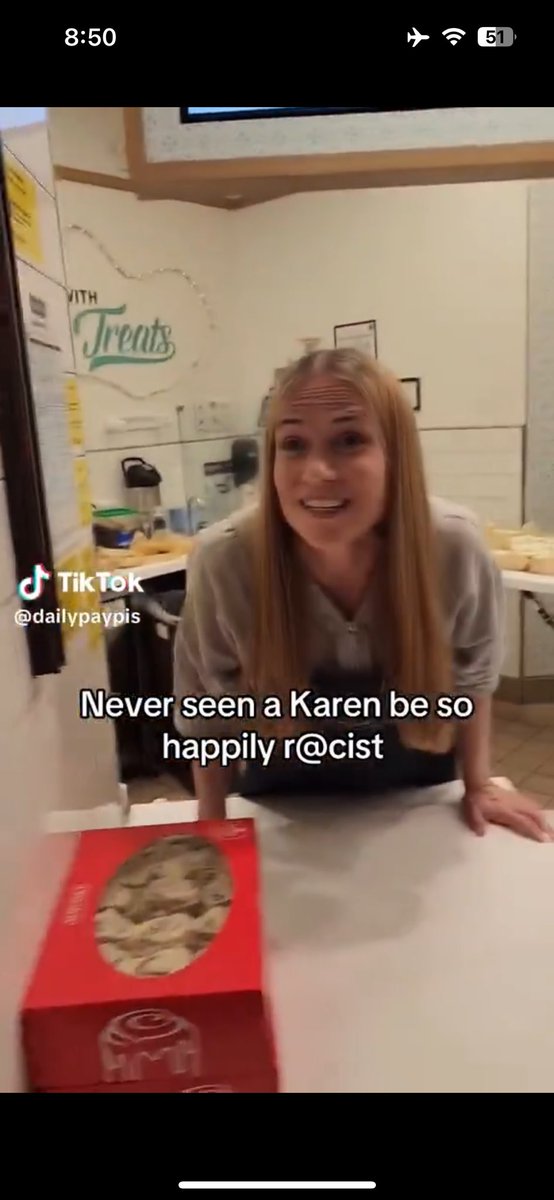 Emoluments Clause tweet media