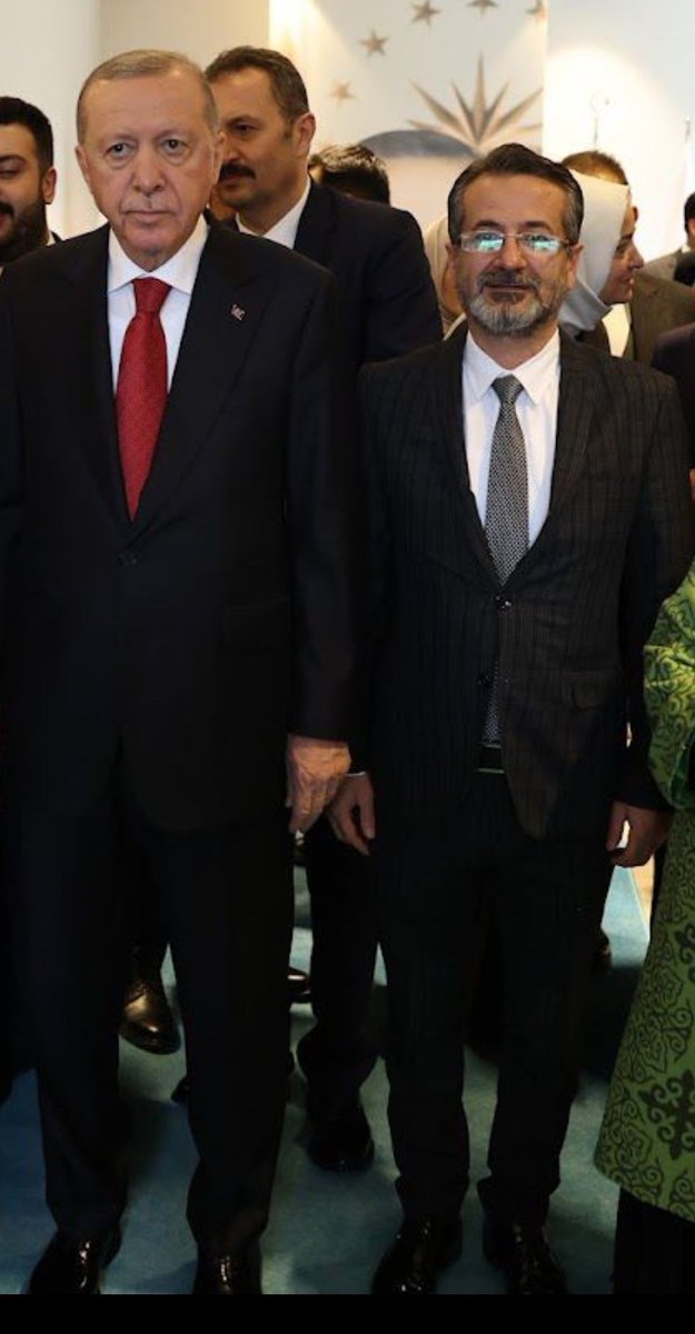 Esaretin zincirlerini kıran lider R.T.E.