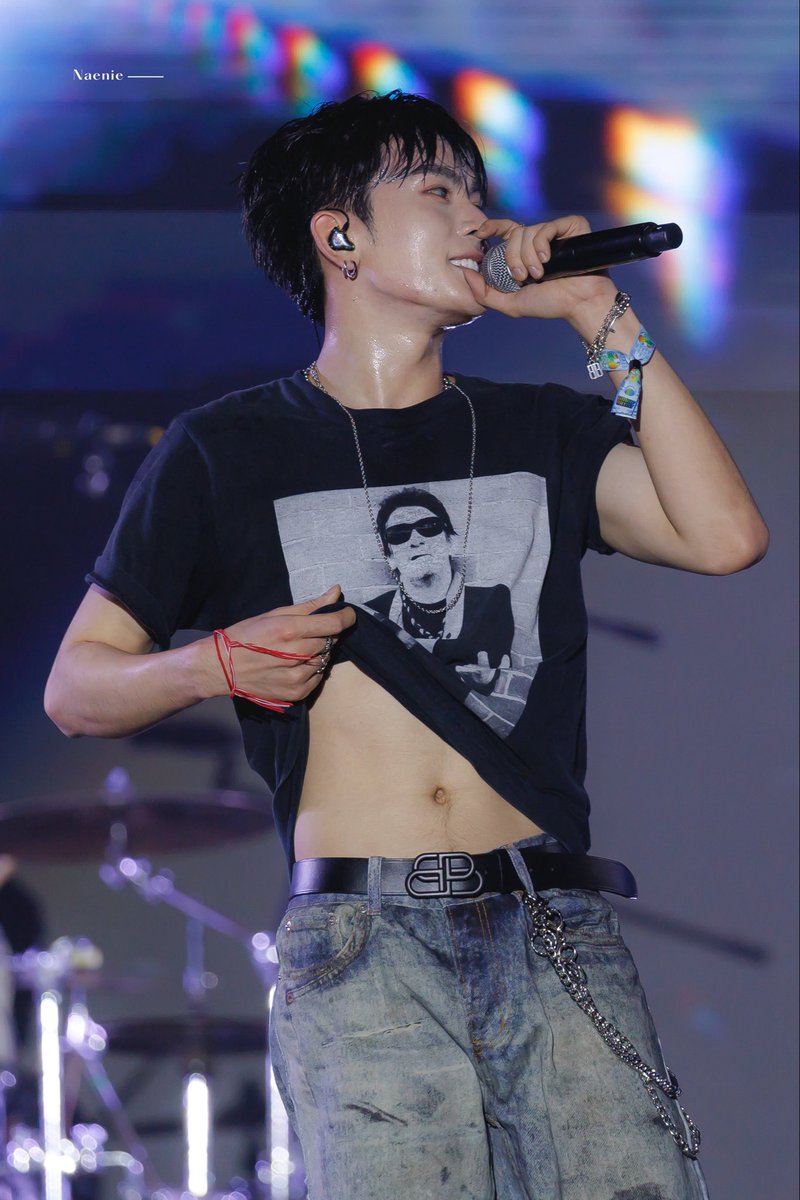 Damn this duality.. JASPER 1ST STAGE BMMF15 #BMMF15xJASPER