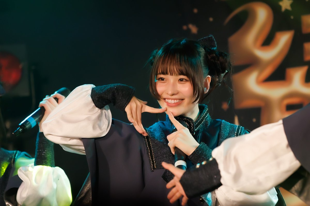 撮影写真をちらっと確認して1枚だけ Palette Parade 白川千尋