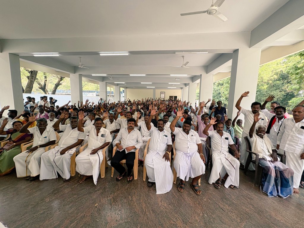 திராவிட மாடல் அரசின் நாயகர்,கழக தலைவர் மாண்புமிகு தமிழ்நாடு முதல்வர் திரு. <a href="/mkstalin/">M.K.Stalin - தமிழ்நாட்டை தலைகுனிய விடமாட்டேன்</a> அவர்களின் தலைமையேற்று இன்று கடலூர் மாவட்டம், புவனகிரி சட்டமன்ற தொகுதி, கீரப்பாளையம் மேற்கு ஒன்றியத்துக்குட்பட்ட வடப்பாக்கம், ஒடக்கநல்லூர் மற்றும் தரசூர் ஆகிய ஊராட்சிகளில் இருந்து பாமக, அதிமுக