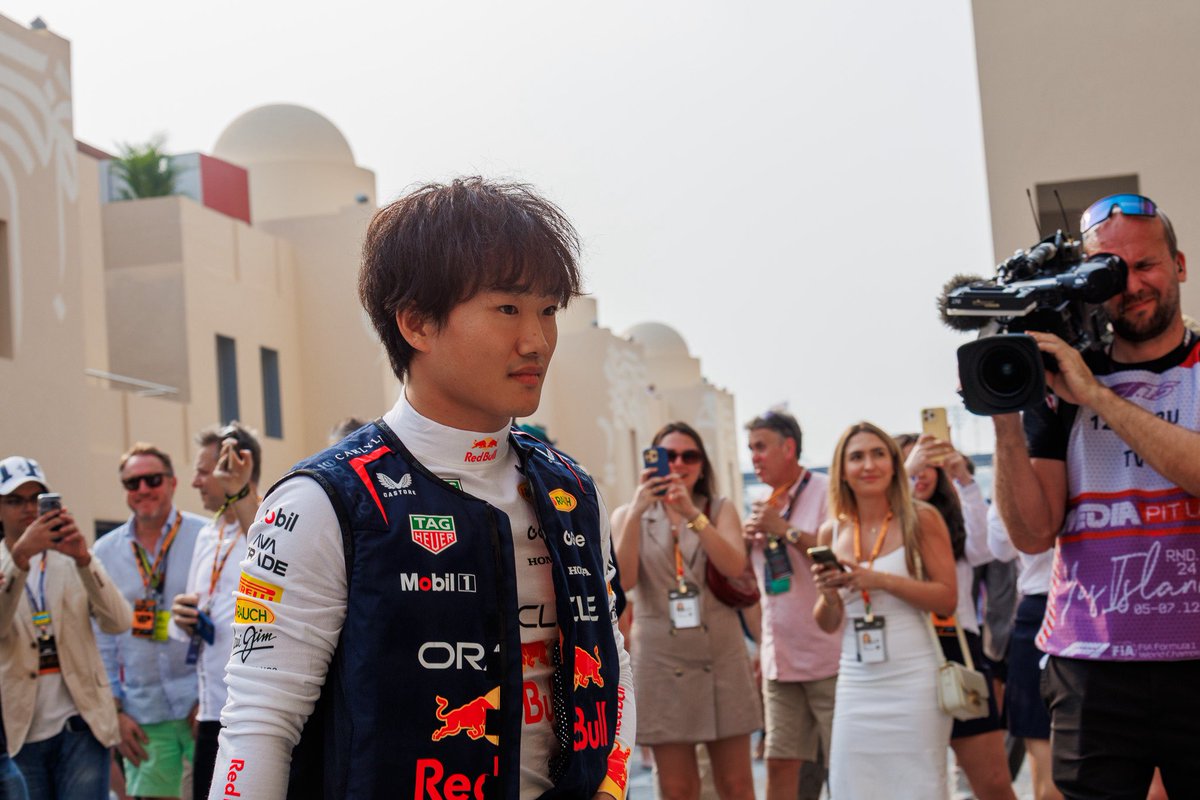 予選P10。旧型フロアでよくやったよ。 マックスの予備パーツを残す必要