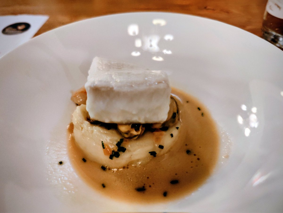 Warwick Lea tweet media