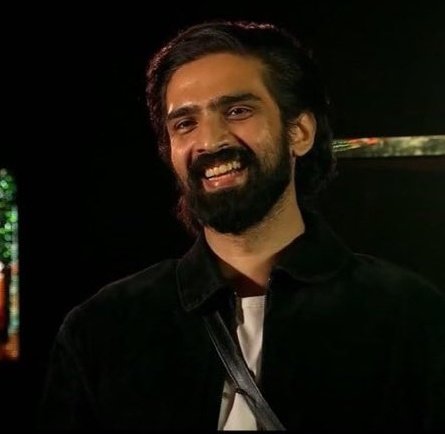 Livefeed Updates tweet media