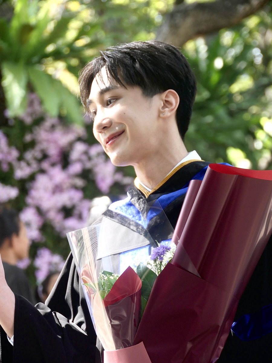 praewnpp's tweet image. 🎉🧑‍🎓
#GuideGraduation #Guidekc 
#GuideKantapon