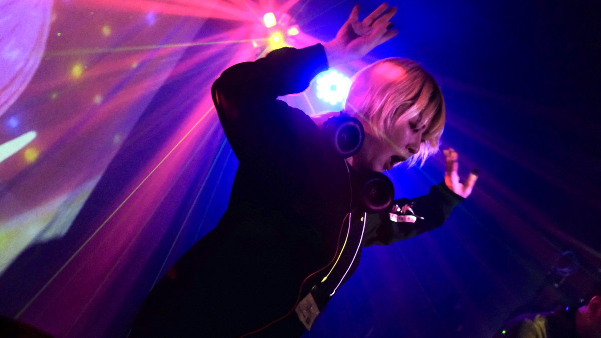 よし🐢 tweet media