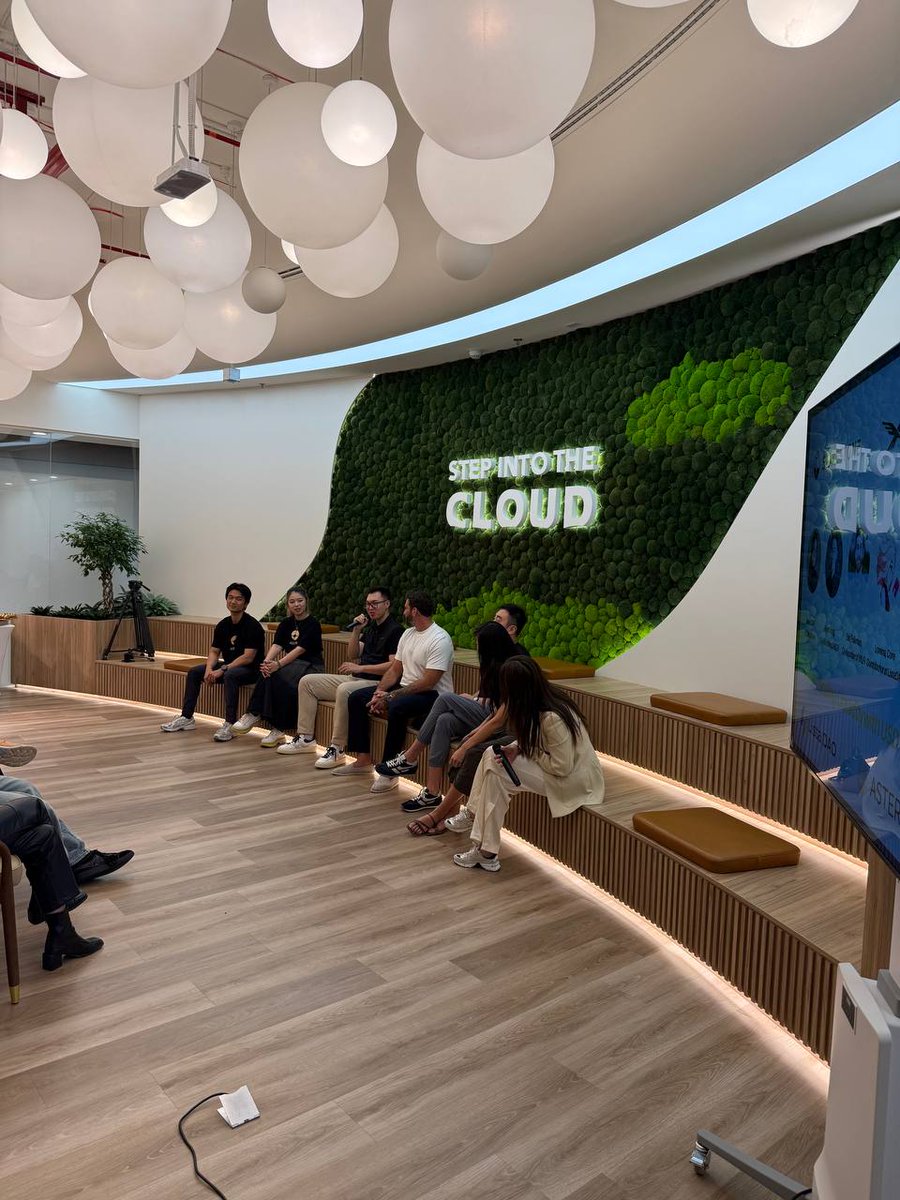 Crypto Data Space tweet media