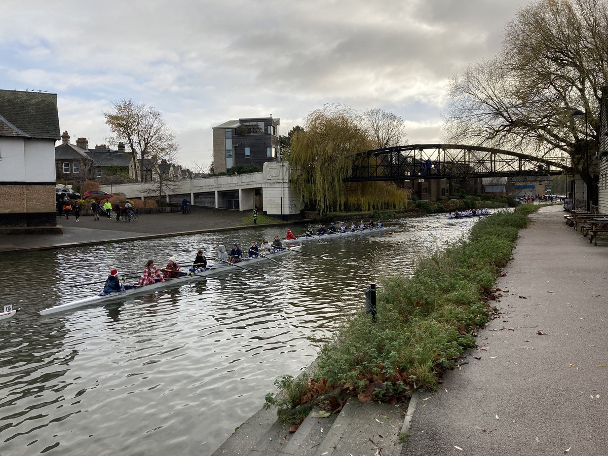 DfsStubbs's tweet image. End of term #Christmas #rowing eights on the #river #Cam in #Cambridge
