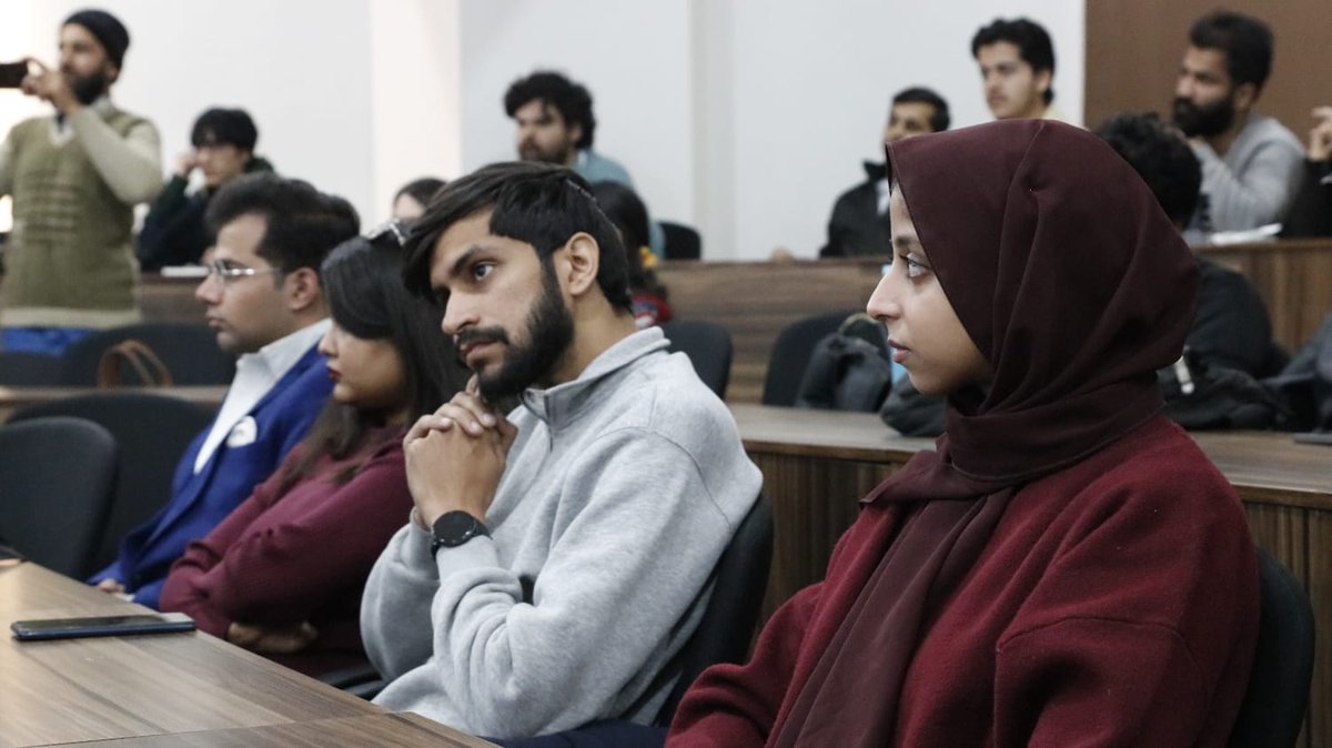 A valuable Career Counselling Session was held at BU E-8, where students learned about CV building, LinkedIn optimization, job-hunting strategies, and emerging career paths. The session offered clear guidance for future academic and industry opportunities.

#CareerDevelopment