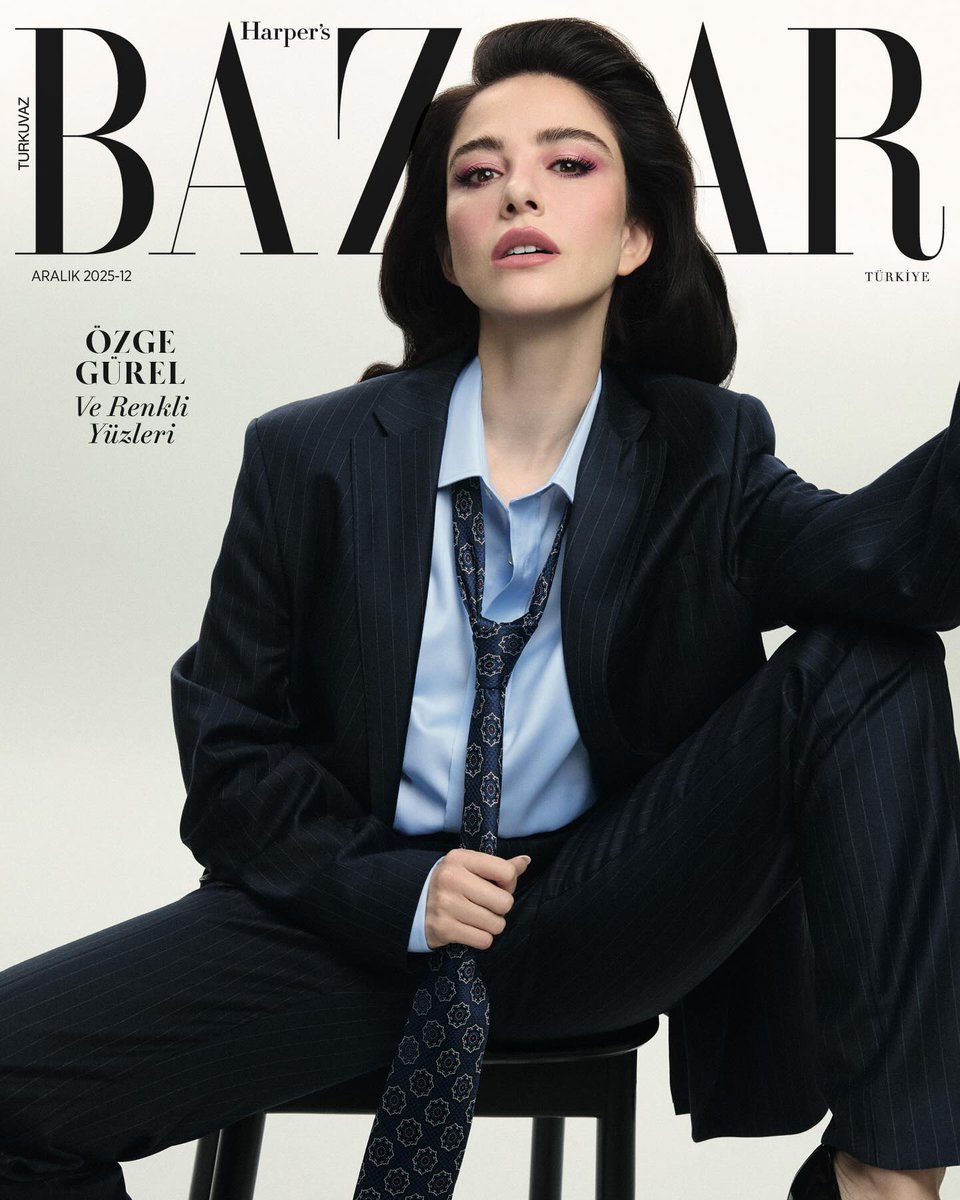 📸 #ÖzgeGürel Harper's Bazaar Aralık sayısı kapağında.