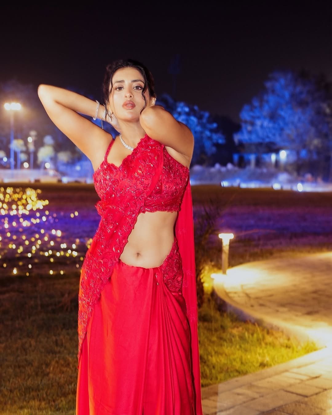 G7fdl6-bYAEG8-Y?format=jpg&name=large