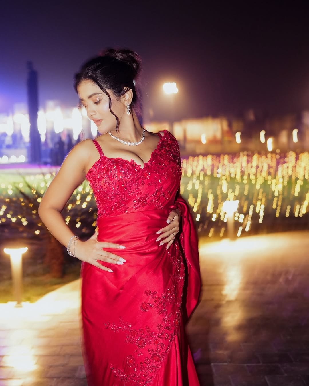 G7fdl8tbQAAbhHB?format=jpg&name=large