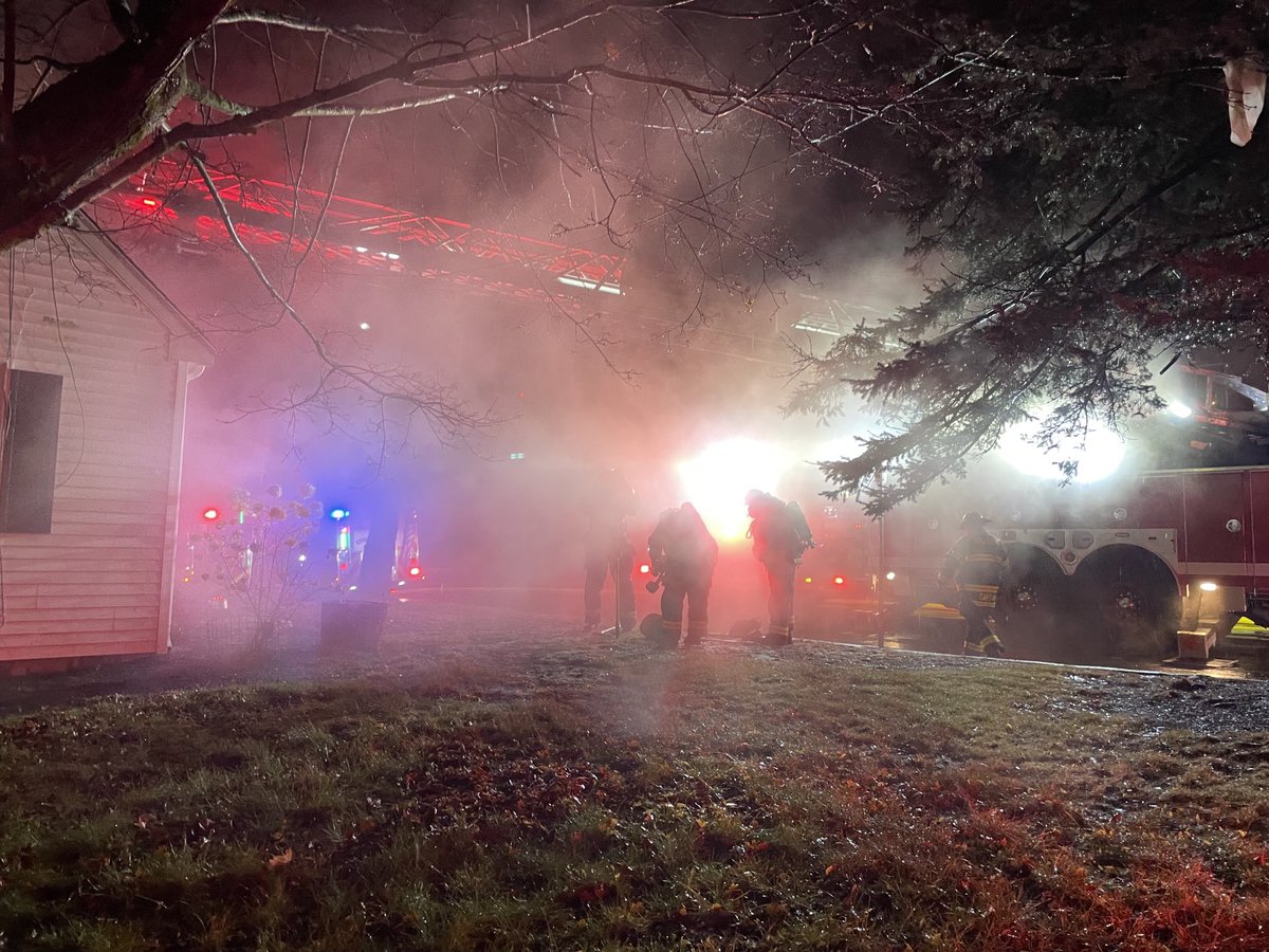 Pics from 2nd Alarm at 40 Broadway St on 12/2