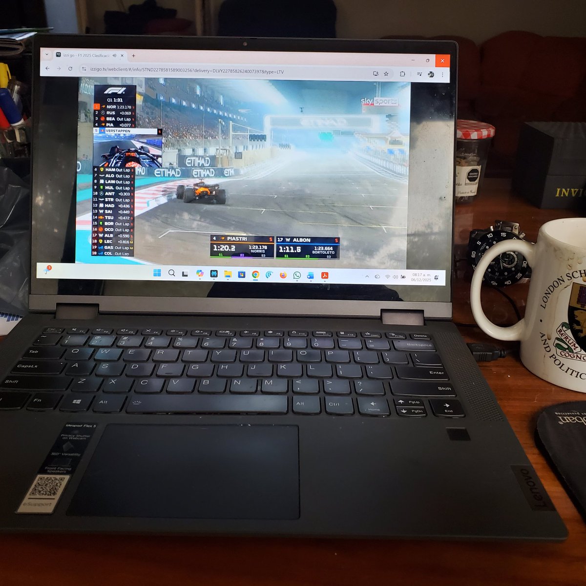 Mañana de <a href="/F1/">Formula 1</a> . Tenía mucho tiempo de no haber una última carrera tan emocionante para ganar el título de pilotos.