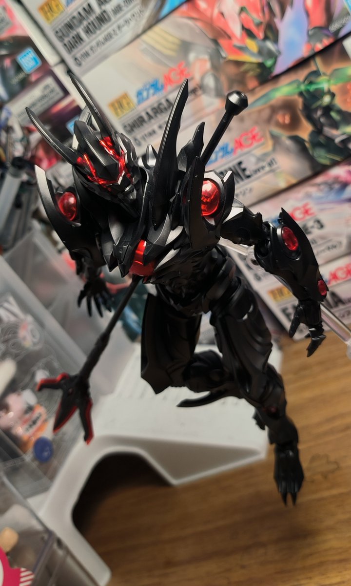 ウルトラマンギンガ ダークルギエル