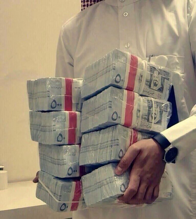 الي عنده ييقين ان الله قادر على تغير الأحوال في ثانيه يضع قلب ويكتب يارب