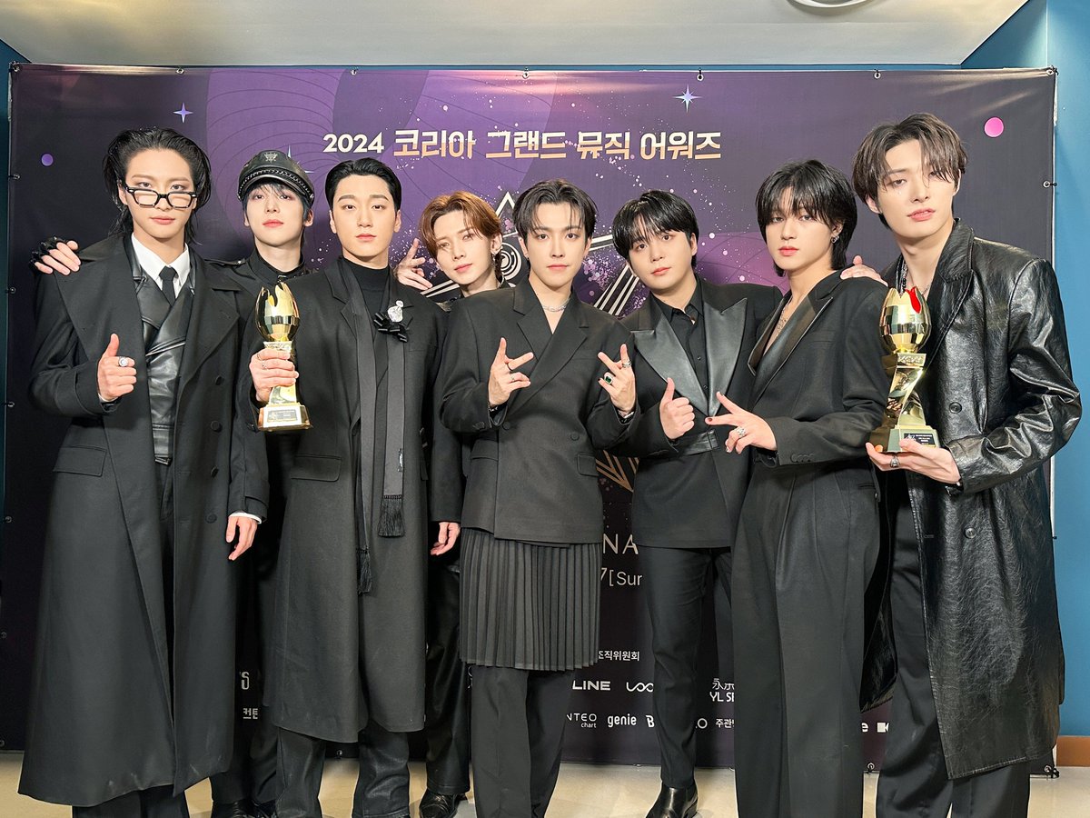 1024updates's tweet image. ATEEZ Grand Prize (Daesang)

🏆2024 Korea Grand Music Awards 'Grand Honor's Choice' 
🏆2025 Newsis K-Expo 'Seoul Mayor Award'
🏆2025 Korea Grand Music Awards 'Grand Artist'
🏆2025 Asia Artist Awards 'Stage of the Year'

#ATEEZ #에이티즈 @ATEEZofficial