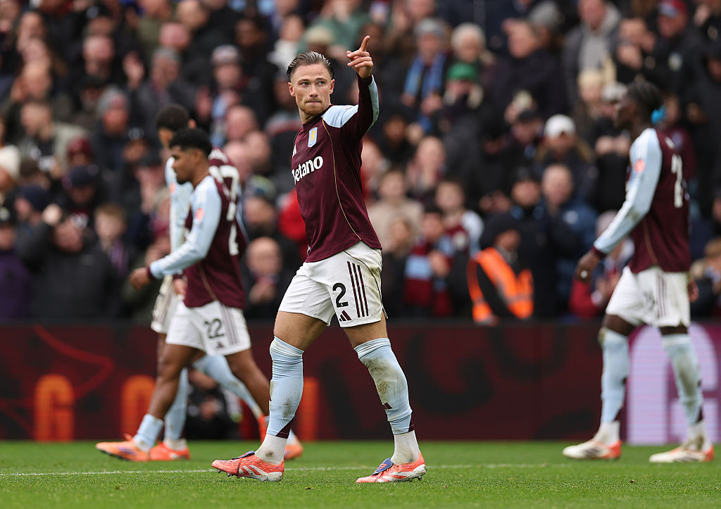 ⚪首位アーセナルが敗れる💥 後半ATに劇的弾を許し、絶好調のアストン