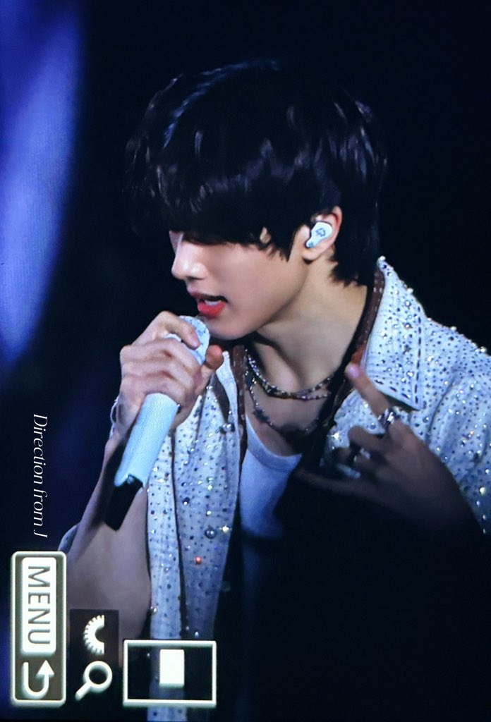 𝐃𝐢𝐫𝐞𝐜𝐭𝐢𝐨𝐧 𝐟𝐫𝐨𝐦 𝐉 tweet media