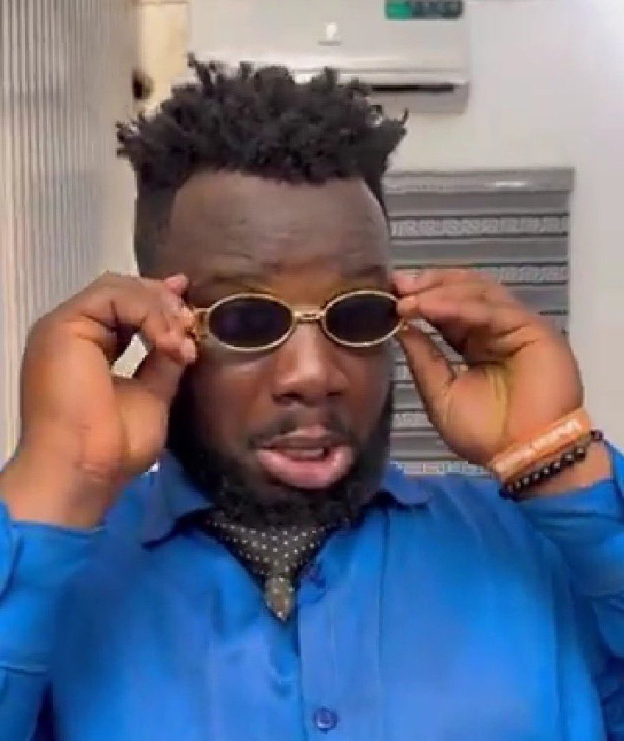 ◢ ◤ Kawabanga tweet media