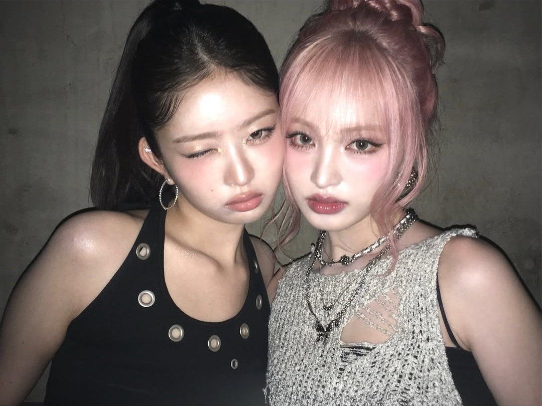 fromwonton's tweet image. much to think about …… 🖤🩷