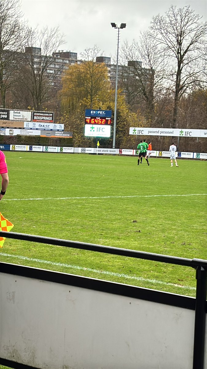 Van Baalen met zijn 2e 4-1 <a href="/vv_capelle/">V.V. Capelle</a> -<a href="/hbscraeyenhout/">HBS Craeyenhout ⚽️🏑🏏</a> <a href="/vierdedivisie/">vierdedivisie</a>