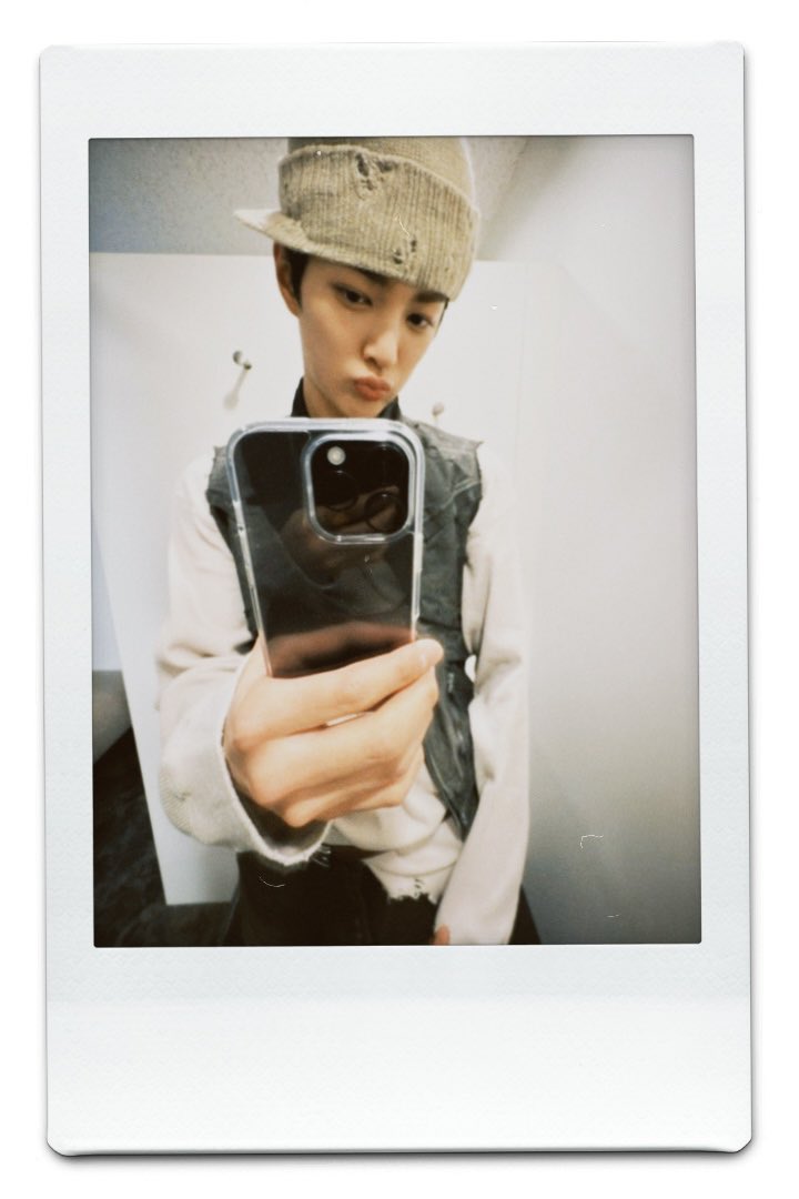 merameruuu's tweet photo. kairo as your goofy-ramble friend (he’s the friend who talks without thinking) 

- a keonho local few tweets au https://t.co/EYt2irhRUh