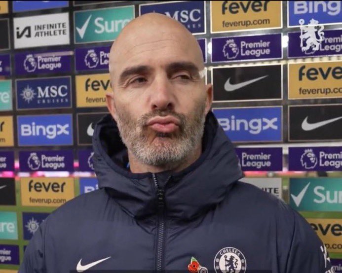 Ozovray's tweet image. Arsenal still on track to break Chelsea’s 15PL goals record.

6 goals left, and just 23 more games to go..🤣🤣