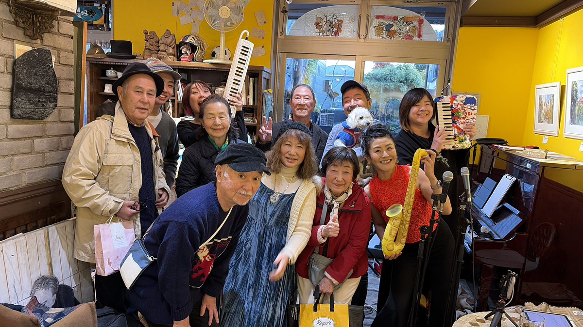 腸詰屋でのライブ！セッションも盛り上がりました。ありがとうございました。

#腸詰屋 #aisukematsutoya