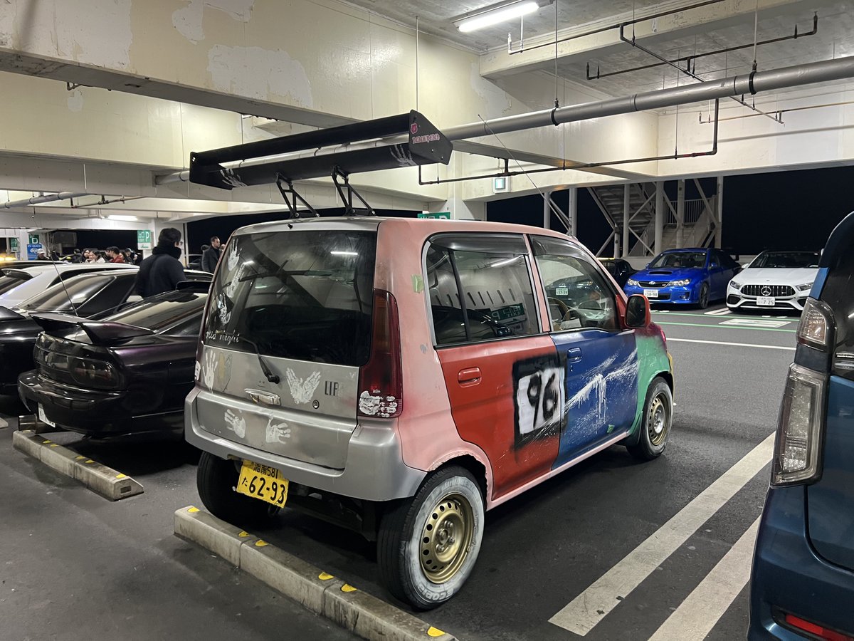 海ほ寄ったら気合い入ってるJB1ライフおった