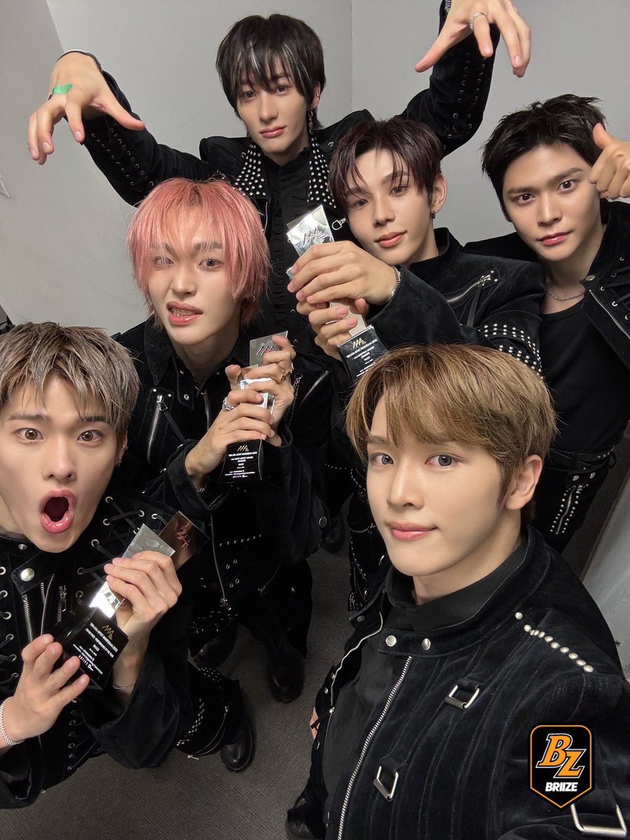 riize_archives's tweet image. 251206 #RIIZE weverse membership