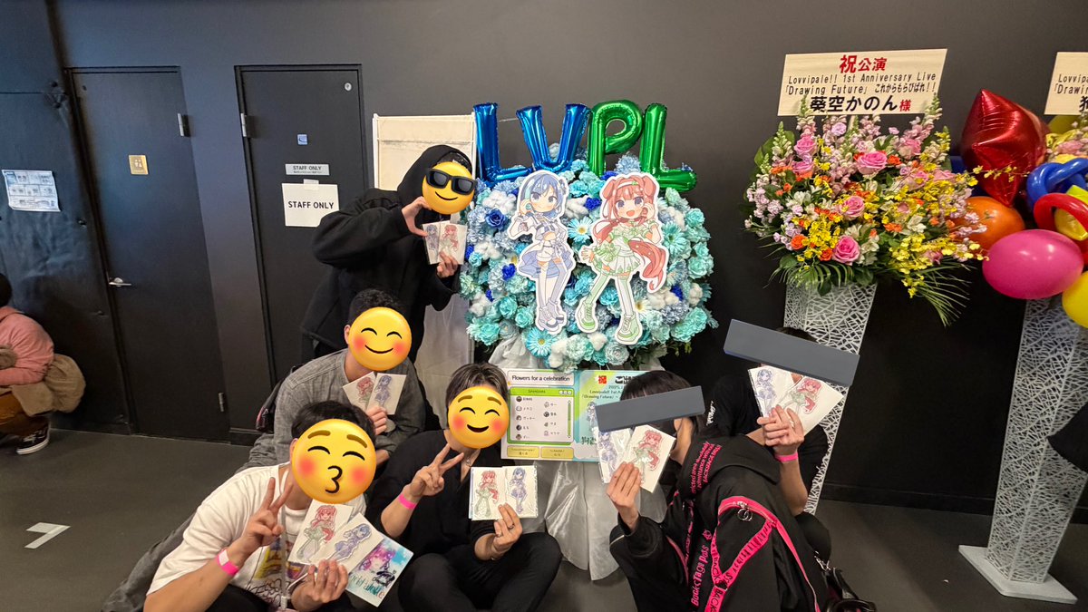 あると tweet media