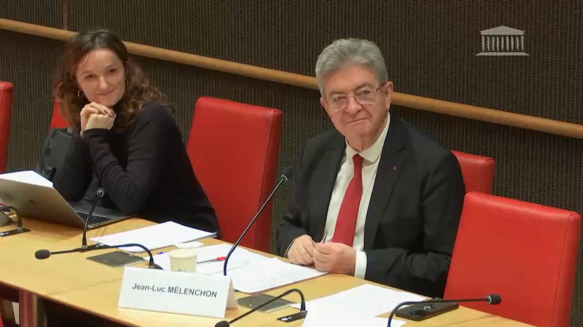 La commission d'enquête partiale et biaisée de M. Wauquiez a auditionné aujourd'hui Jean-Luc Mélenchon. 

Après les délires confus de militants-prétendumment-chercheurs financés par Stérin et de faux-journalistes d'extrême-droite, la représentation nationale aura eu la chance
